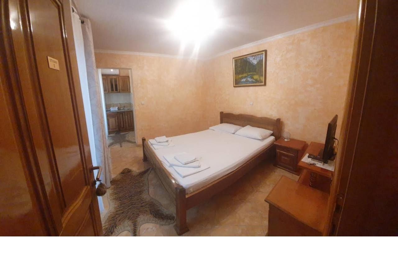 Villa M Добра Вода Екстер'єр фото